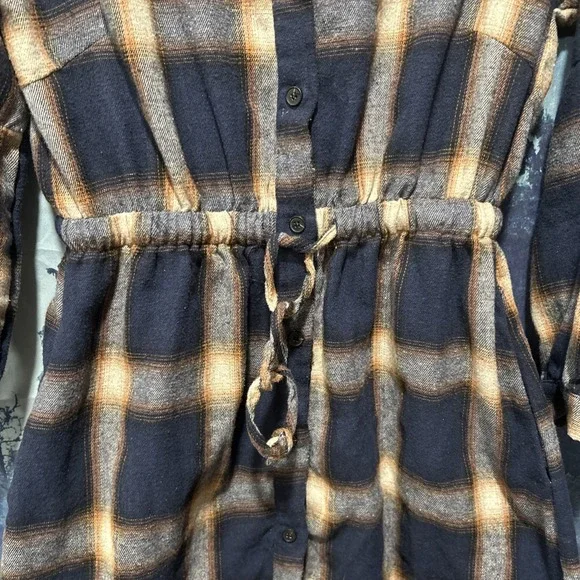 Blooming Jelly Plaid Flannel Shirt Dress With Puff Sleeves & Drawstring Waist S - Picture 4 of 7